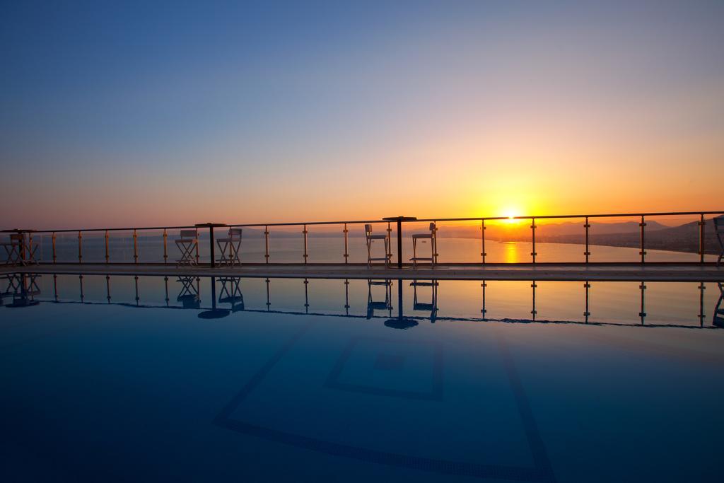 Belvedere Hotel Kalamata Exteriör bild