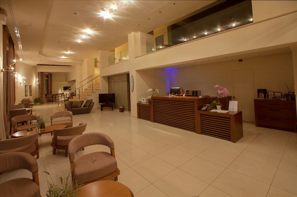Belvedere Hotel Kalamata Exteriör bild
